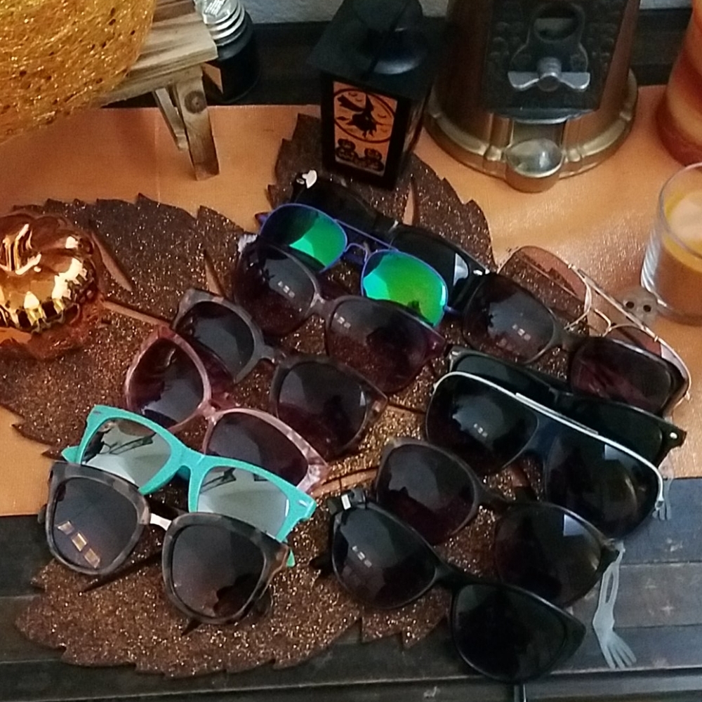 Lot of sunglasses